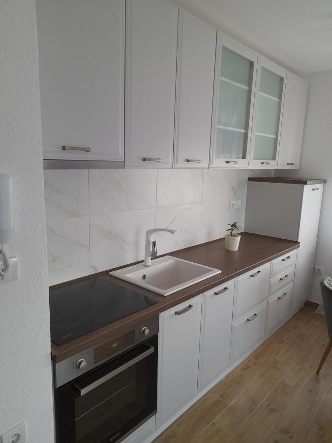 Apartmani Sunlight Vrnjačka Banja Eksteriør bilde